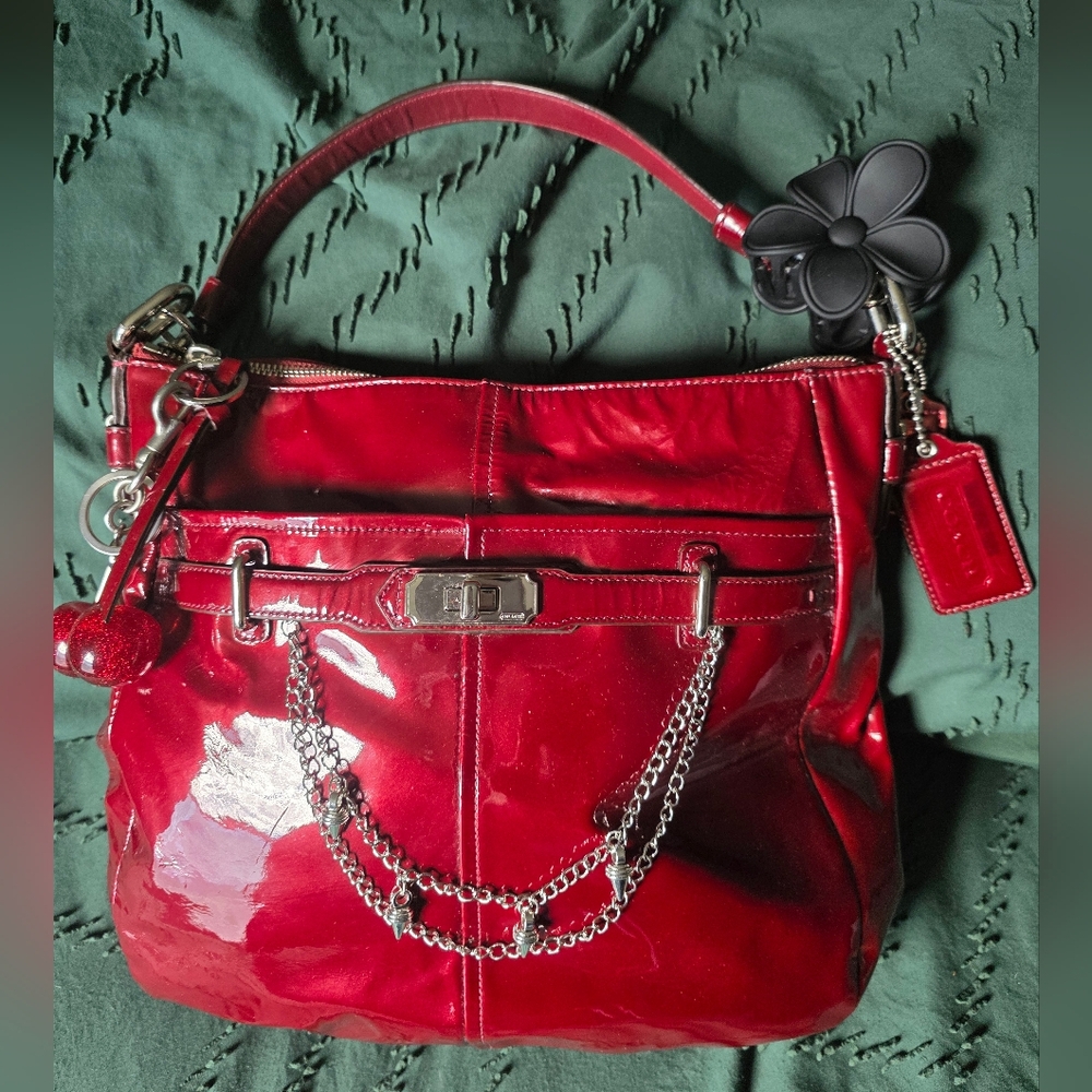 Coach Chelsea Ashlyn Patent Crimson Wine Hobo F17861